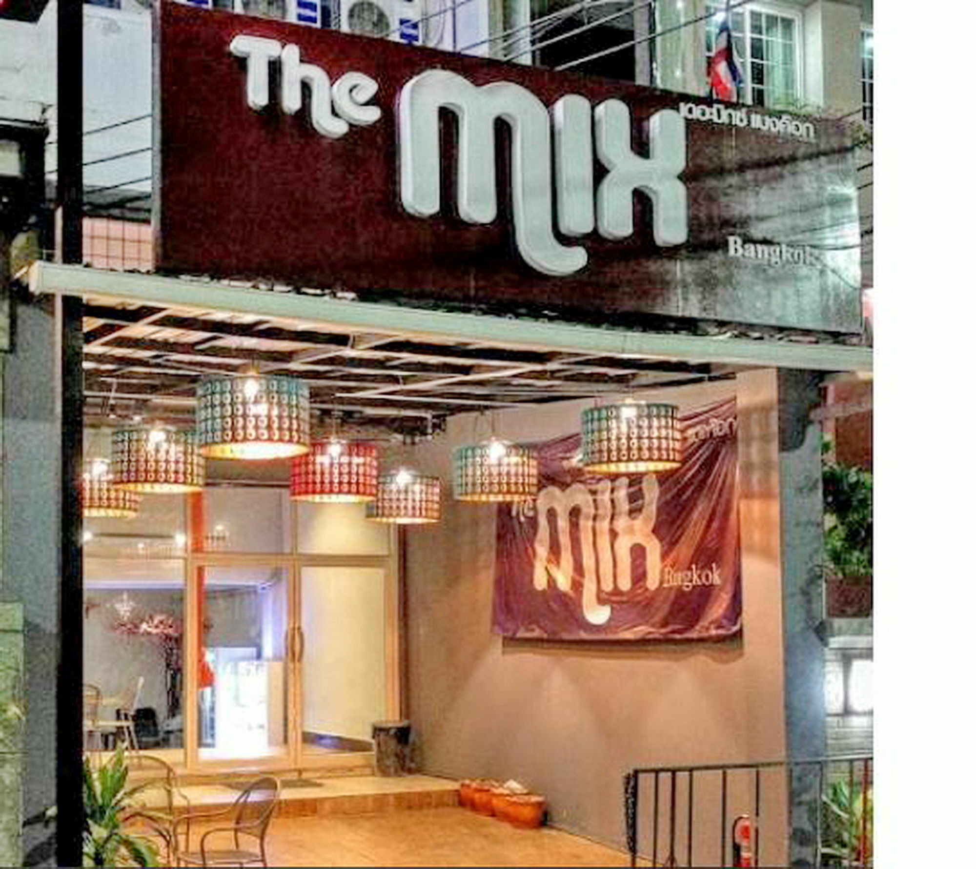 The Mix Bangkok - Silom Hotel Bagian luar foto