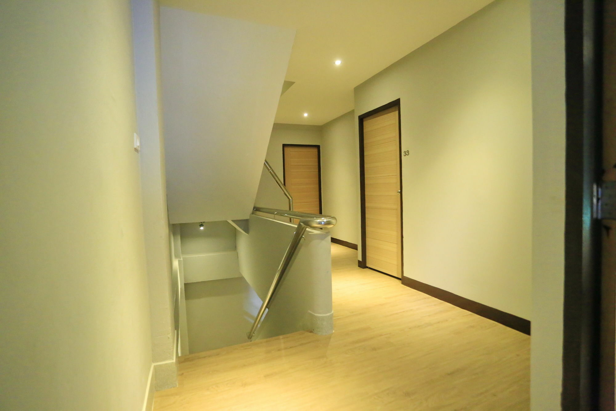The Mix Bangkok - Silom Hotel Bagian luar foto